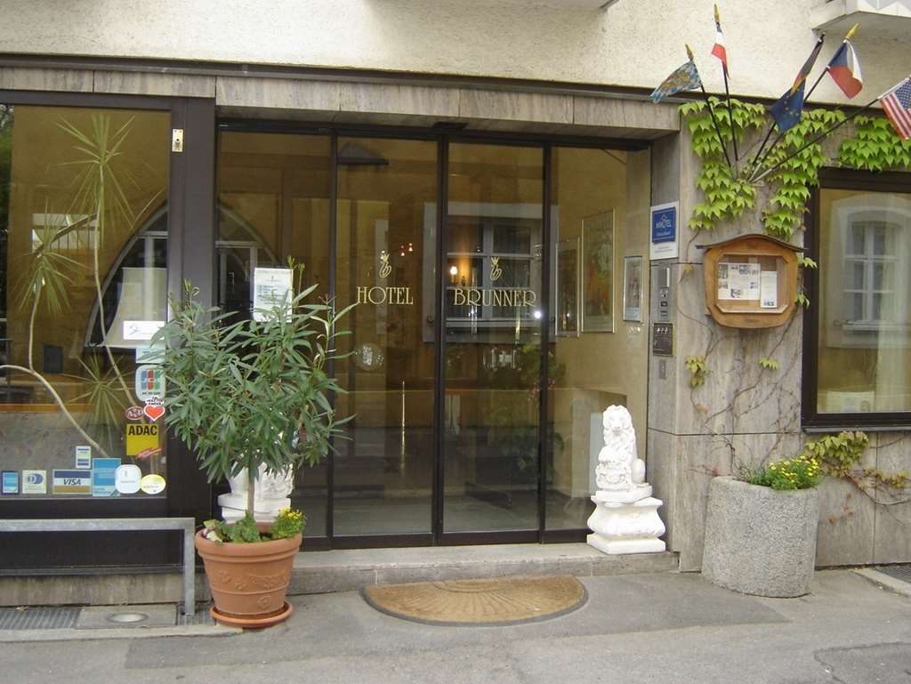 布鲁纳酒店 安贝格 外观 照片